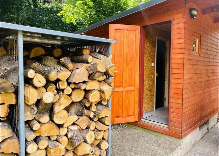 Glamping Paradise With Wellness
